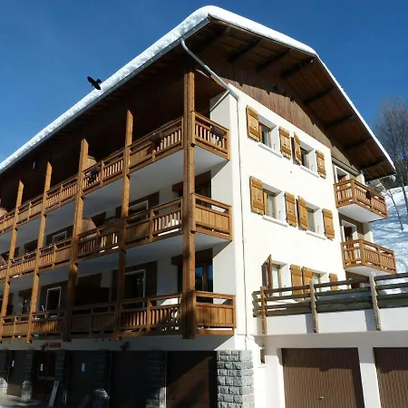 4 Pieces Pres Des Pistes Avec Balcon - - Fr-1-304-205 Apartment